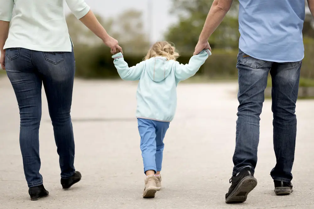 Cese de tutela de menor declarado en desamparo por la Comunidad de Madrid